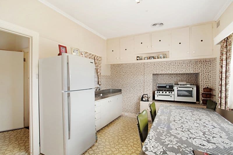 4 and 2 Mount View Street, ASPENDALE VIC 3195, Aspendale - Thumbnail 4