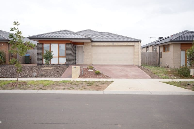 6 Tavor Street, Tarneit VIC 3029, Tarneit - Image 1