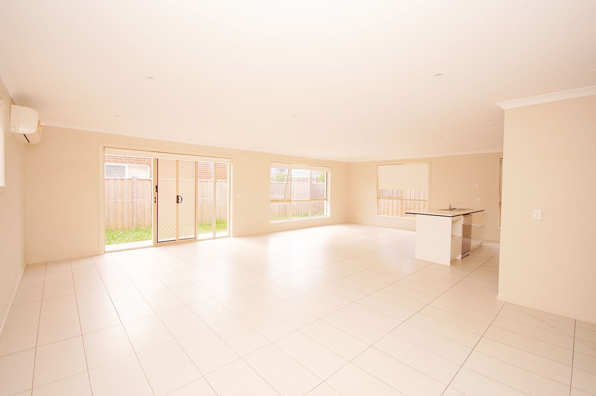 6 Tavor Street, Tarneit VIC 3029, Tarneit - Thumbnail 8