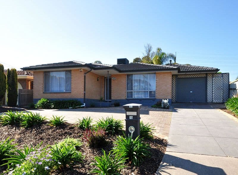 15 Pedro Avenue, Morphett Vale SA 5162, Morphett Vale - Image 1
