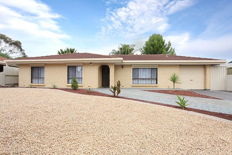 12 Baldina Crescent, Craigmore SA 5114, Craigmore - Image 1