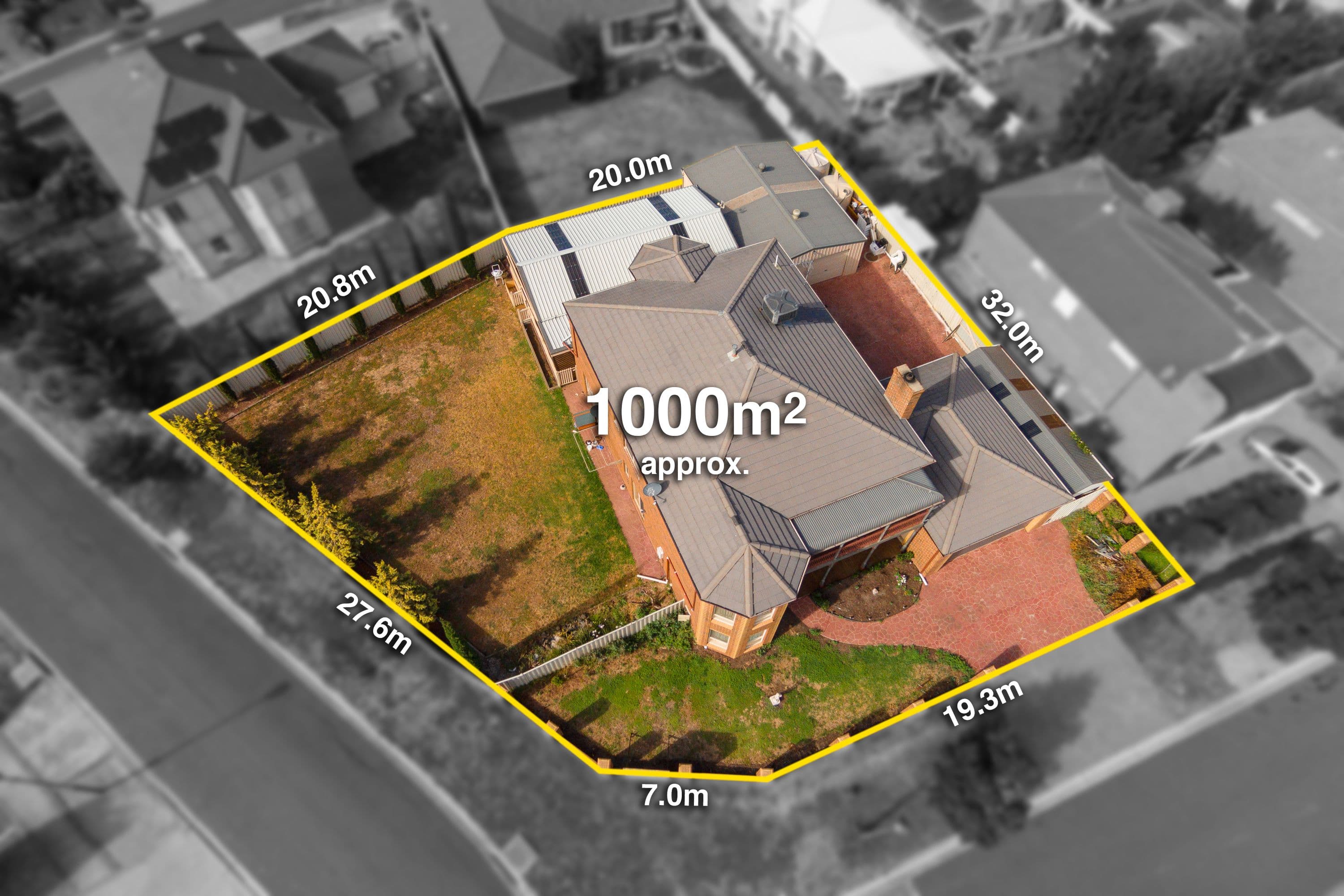 21 Broadhurst Way, Caroline Springs VIC 3023, Caroline Springs - Thumbnail 2