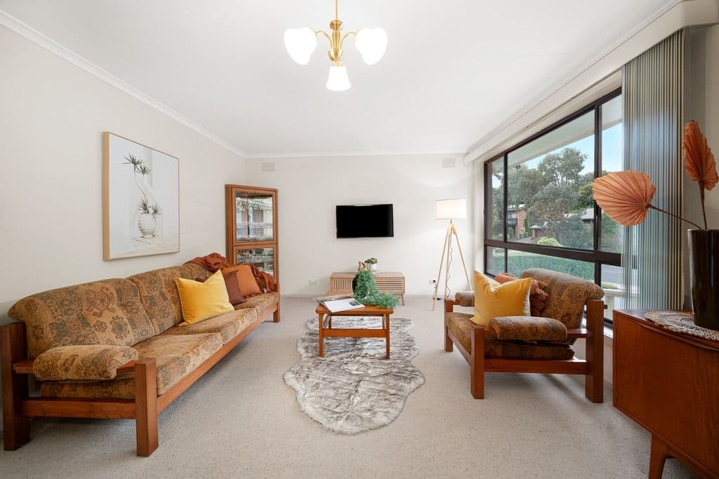 9 Glen Katherine Drive, SAINT HELENA VIC 3088, St Helena - Thumbnail 3
