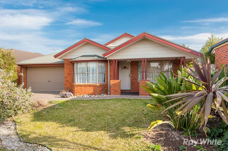 19 Yendon Close, Caroline Springs VIC 3023, Caroline Springs - Image 1