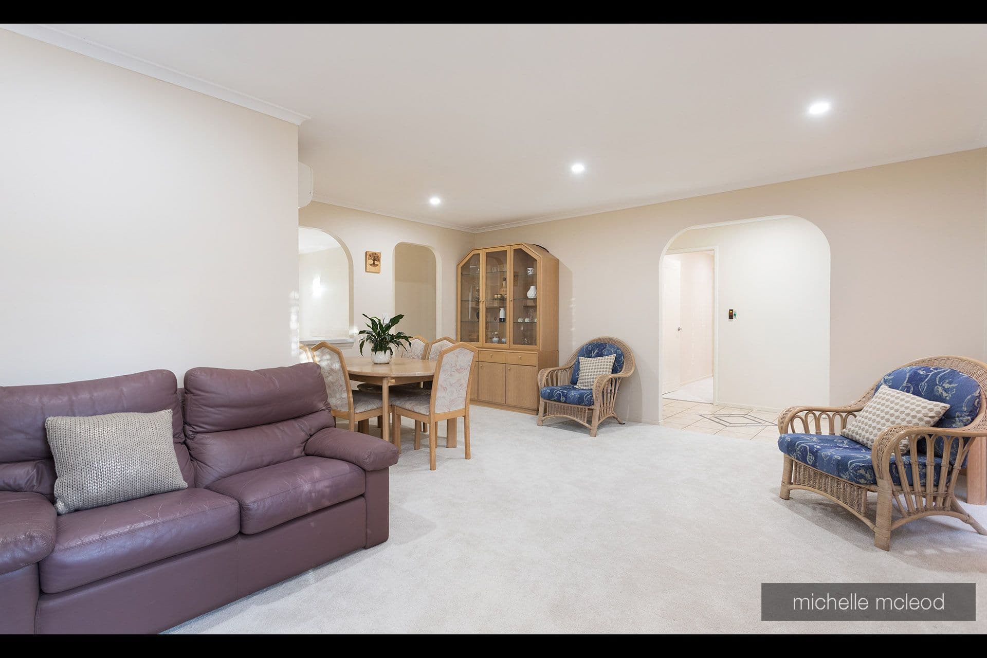 8 Tinbeerwah Place, Chapel Hill QLD 4069, Chapel Hill - Thumbnail 6