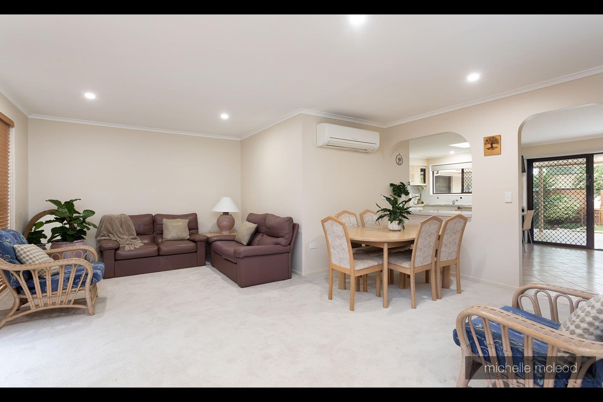 8 Tinbeerwah Place, Chapel Hill QLD 4069, Chapel Hill - Thumbnail 7