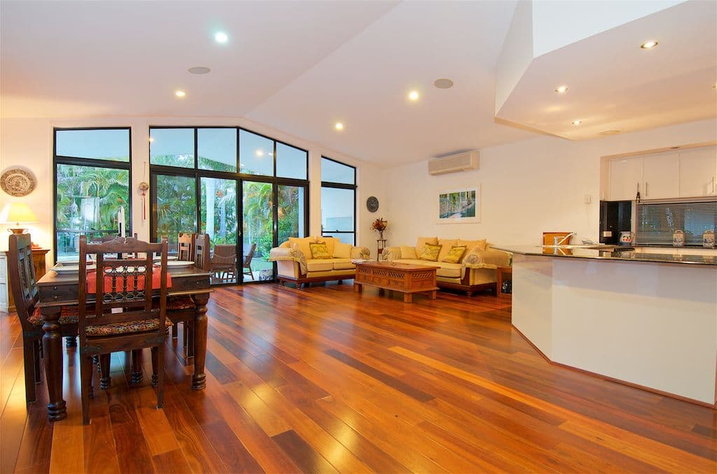 15 Torquay Place, Arundel QLD 4214, Arundel - Thumbnail 8