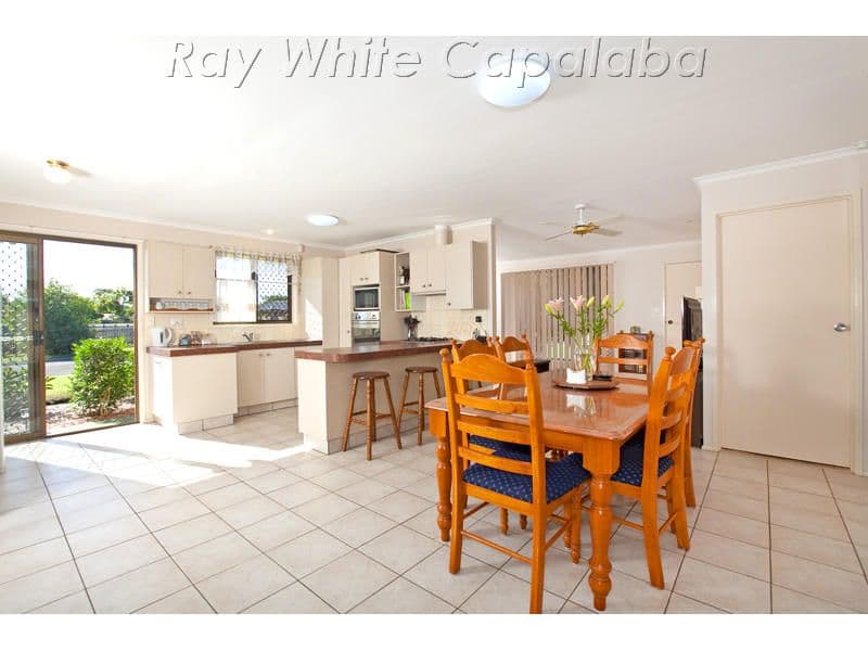 114 Sycamore Parade, VICTORIA POINT QLD 4165, Victoria Point - Thumbnail 4