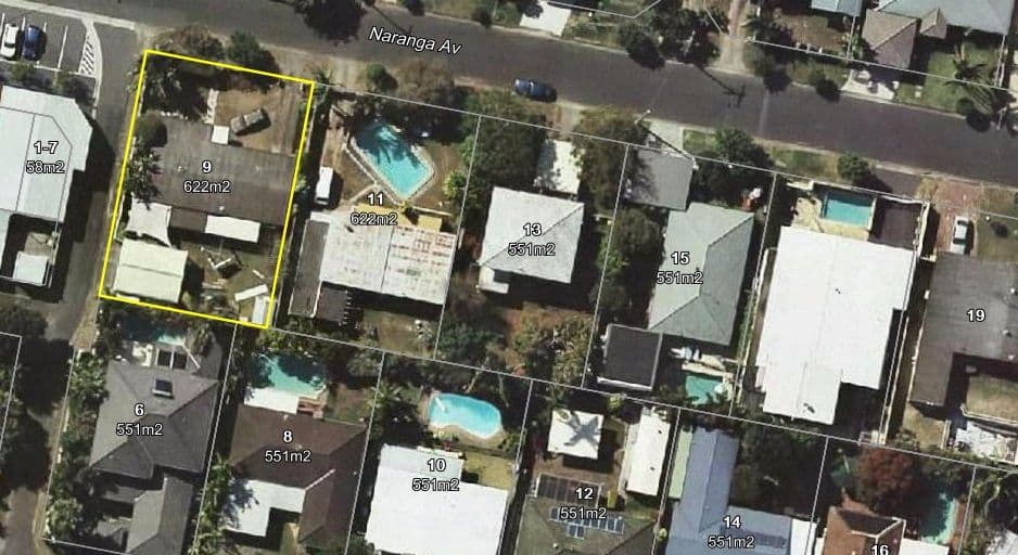 9 Naranga Avenue, Broadbeach Waters QLD 4218, Broadbeach Waters - Thumbnail 3