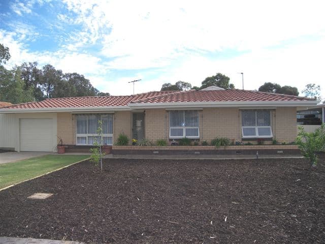 76 Dearness Street, Garbutt, QLD, 4814, Garbutt - Thumbnail 2