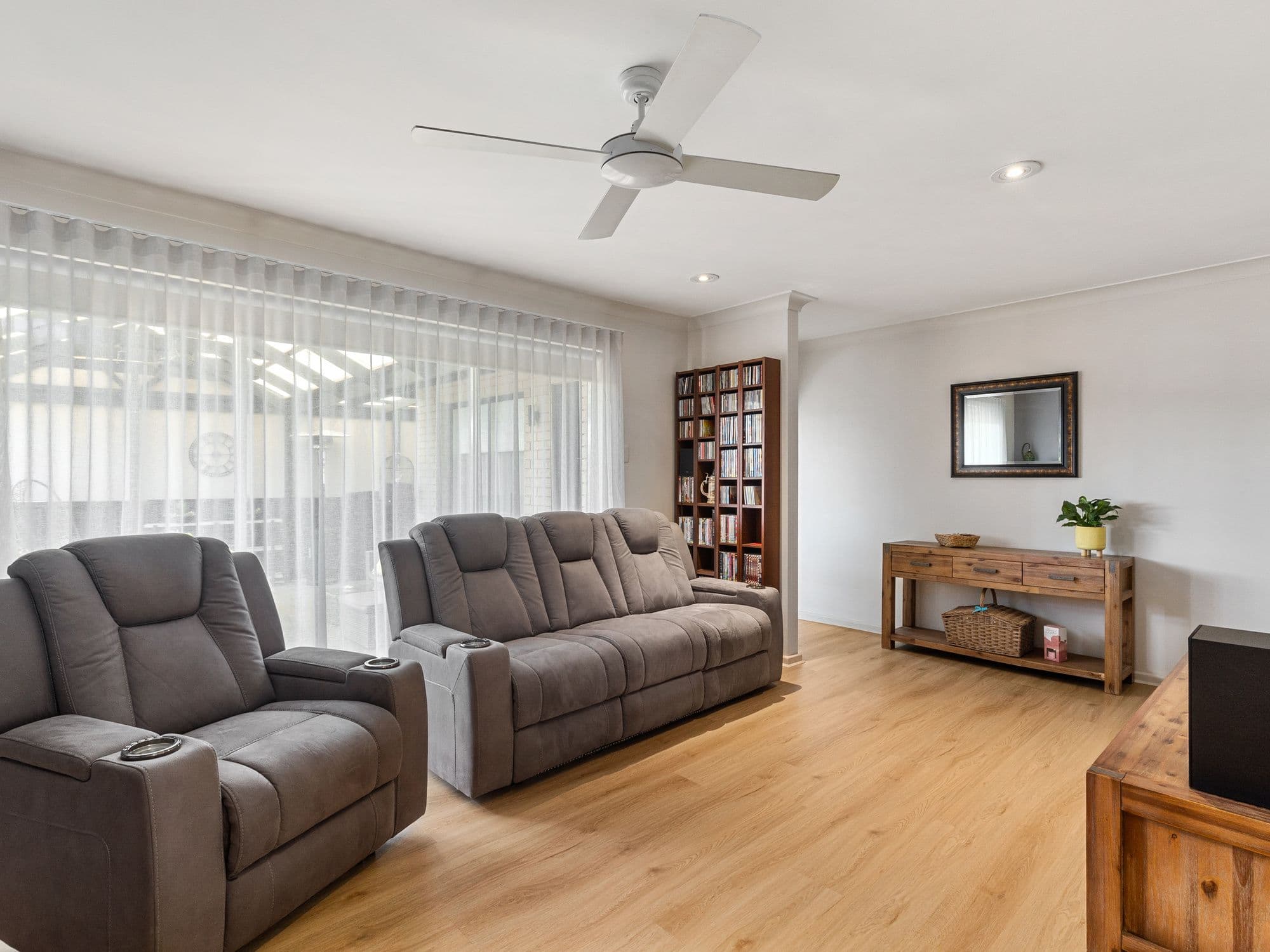 24 Desmond Road, Hackham SA 5163, Hackham - Thumbnail 5