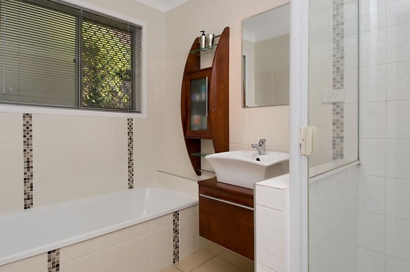 38 O'Connor Street, OXLEY QLD 4075, Oxley - Thumbnail 3