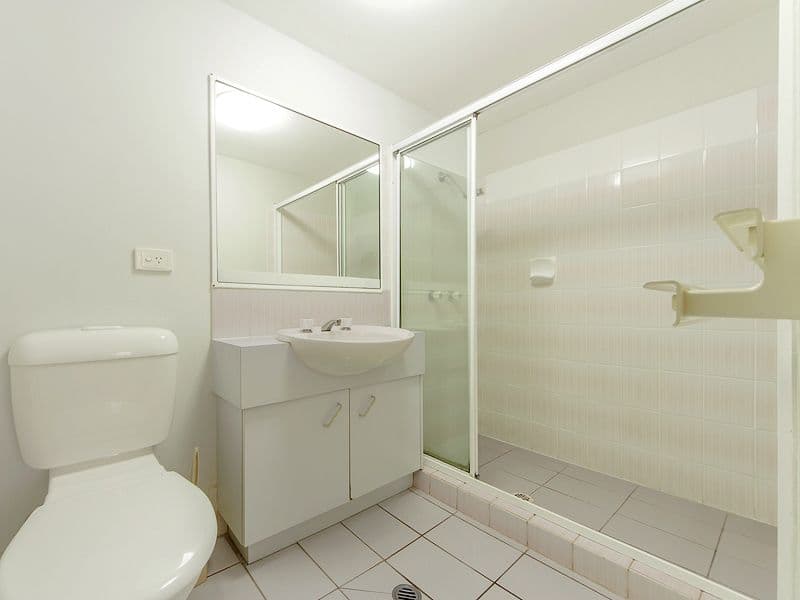 26-28 Monaco Street, Surfers Paradise QLD 4217, Surfers Paradise - Thumbnail 8