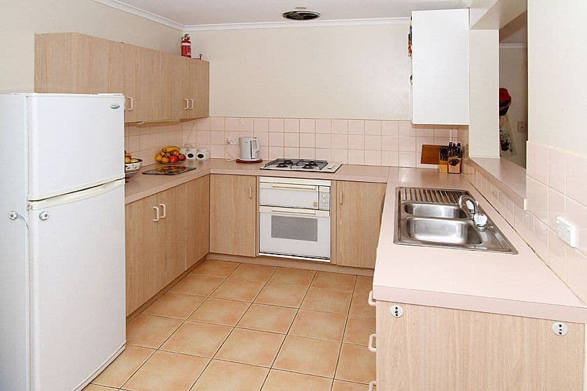 39 Romano Avenue, MILL PARK VIC 3082, Mill Park - Thumbnail 2