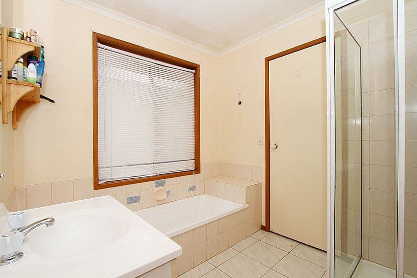 39 Romano Avenue, MILL PARK VIC 3082, Mill Park - Thumbnail 6