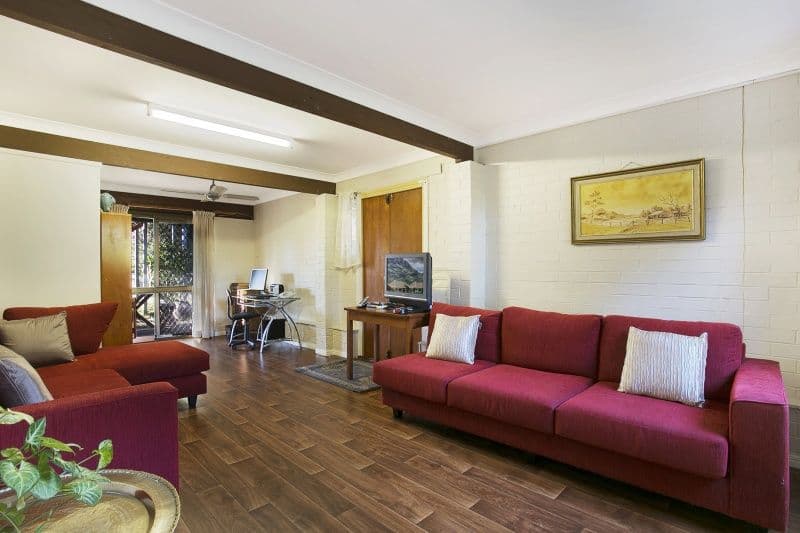396 Cliveden Avenue, CORINDA QLD 4075, Corinda - Thumbnail 3
