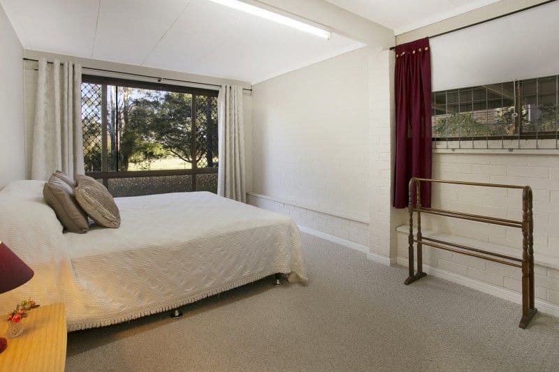 396 Cliveden Avenue, CORINDA QLD 4075, Corinda - Thumbnail 6