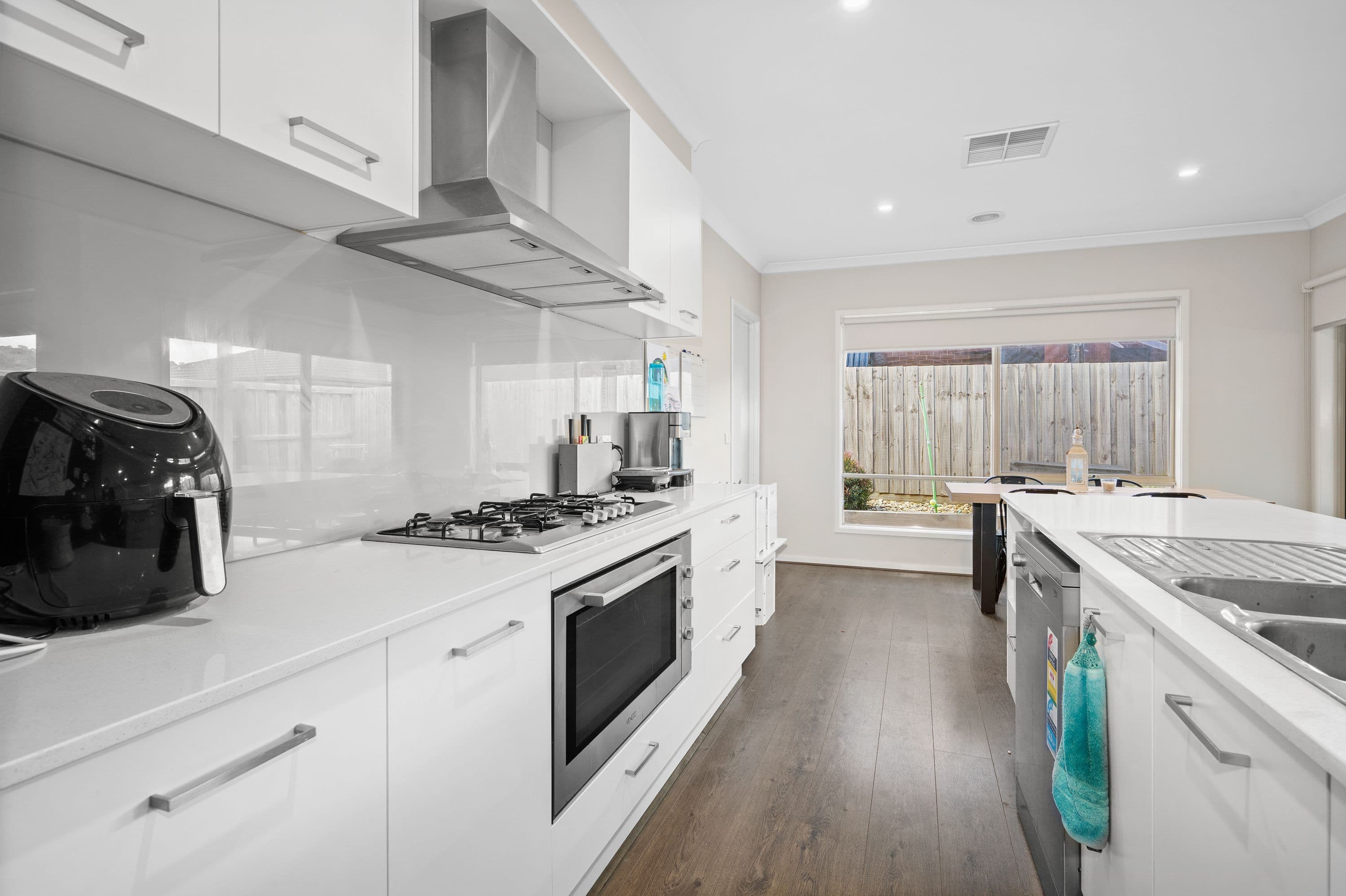 30 Monarch Avenue, Mernda VIC 3754, Mernda - Thumbnail 2