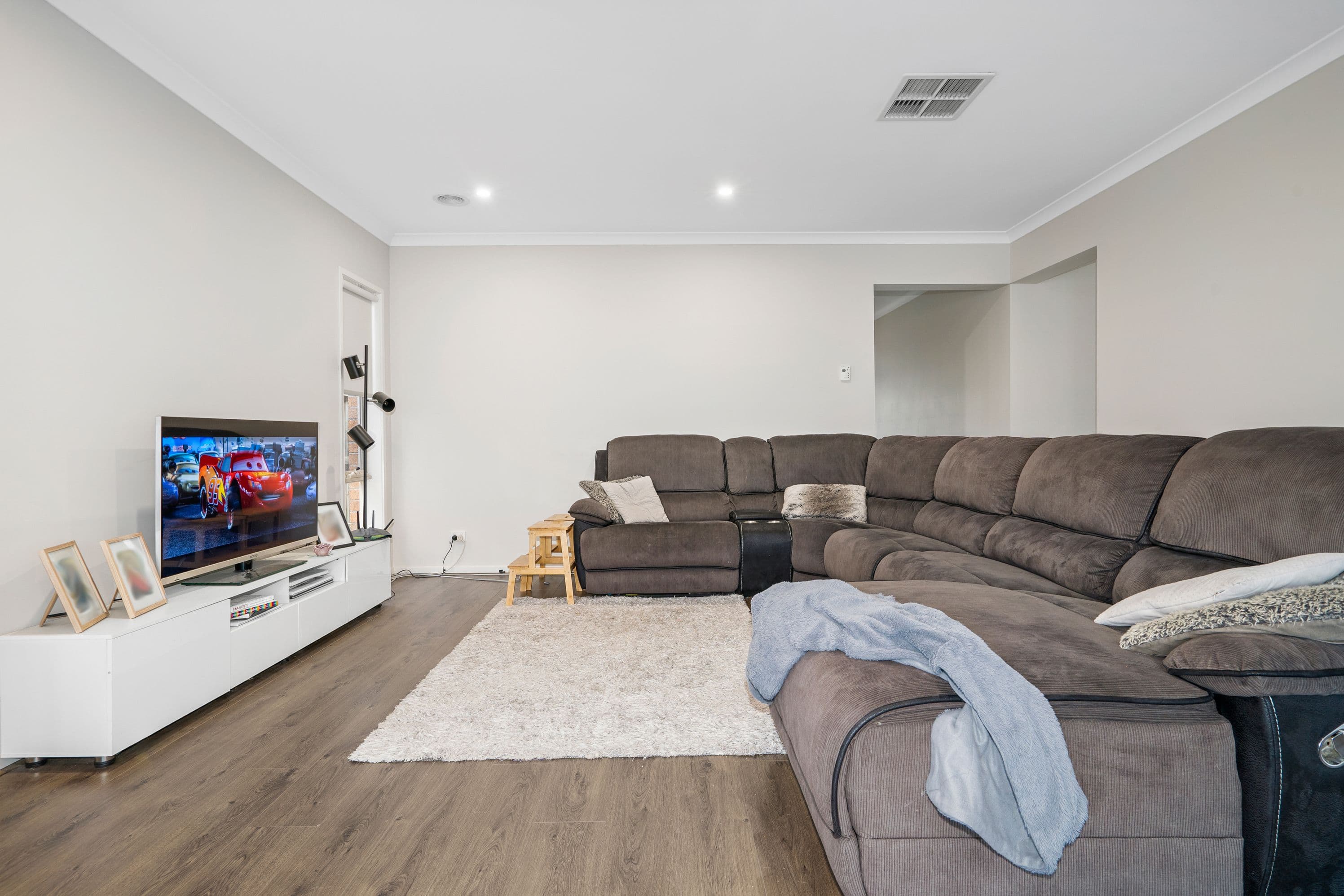 30 Monarch Avenue, Mernda VIC 3754, Mernda - Thumbnail 4