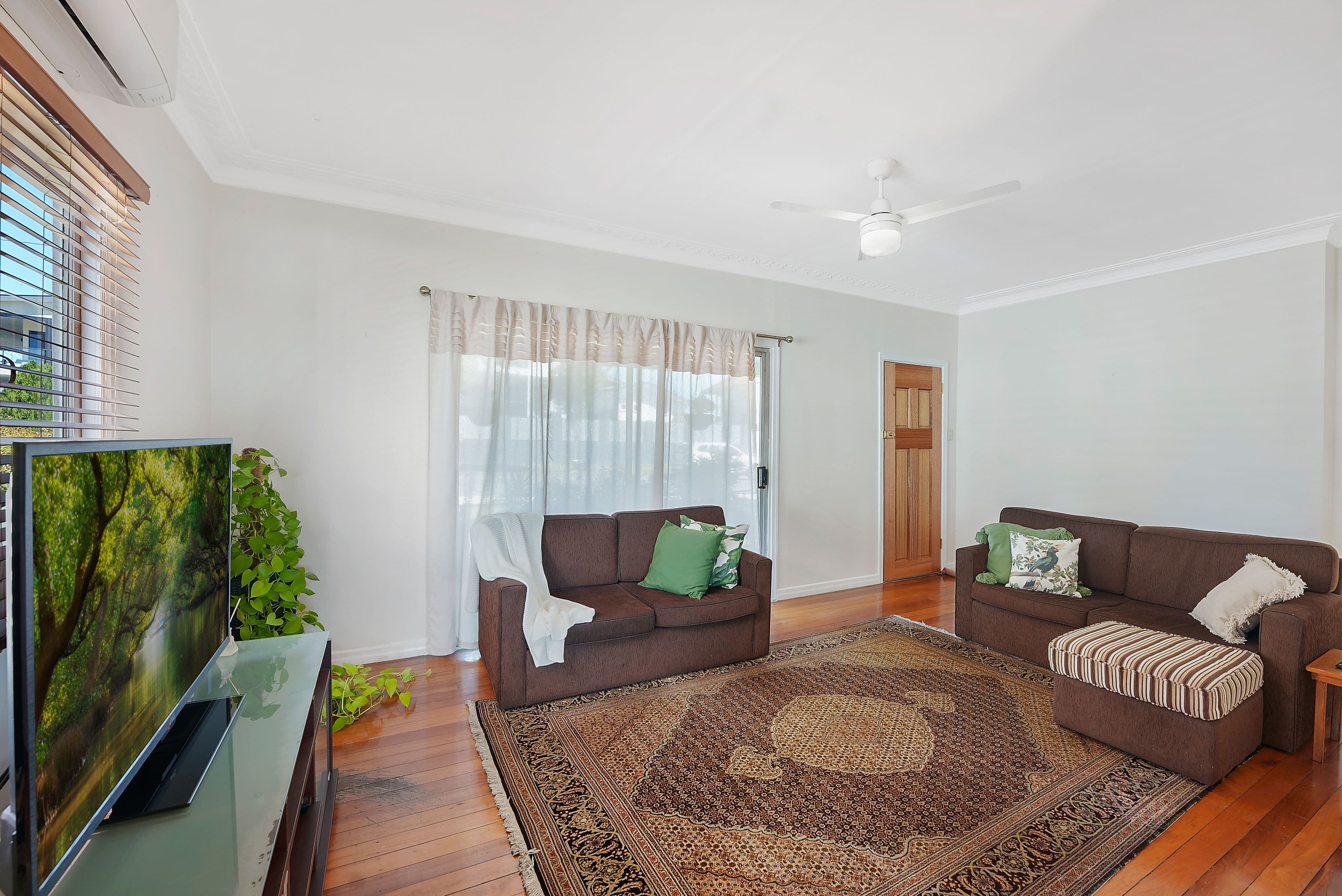 15 Pangeza Street, Stafford Heights QLD 4053, Stafford Heights - Thumbnail 3