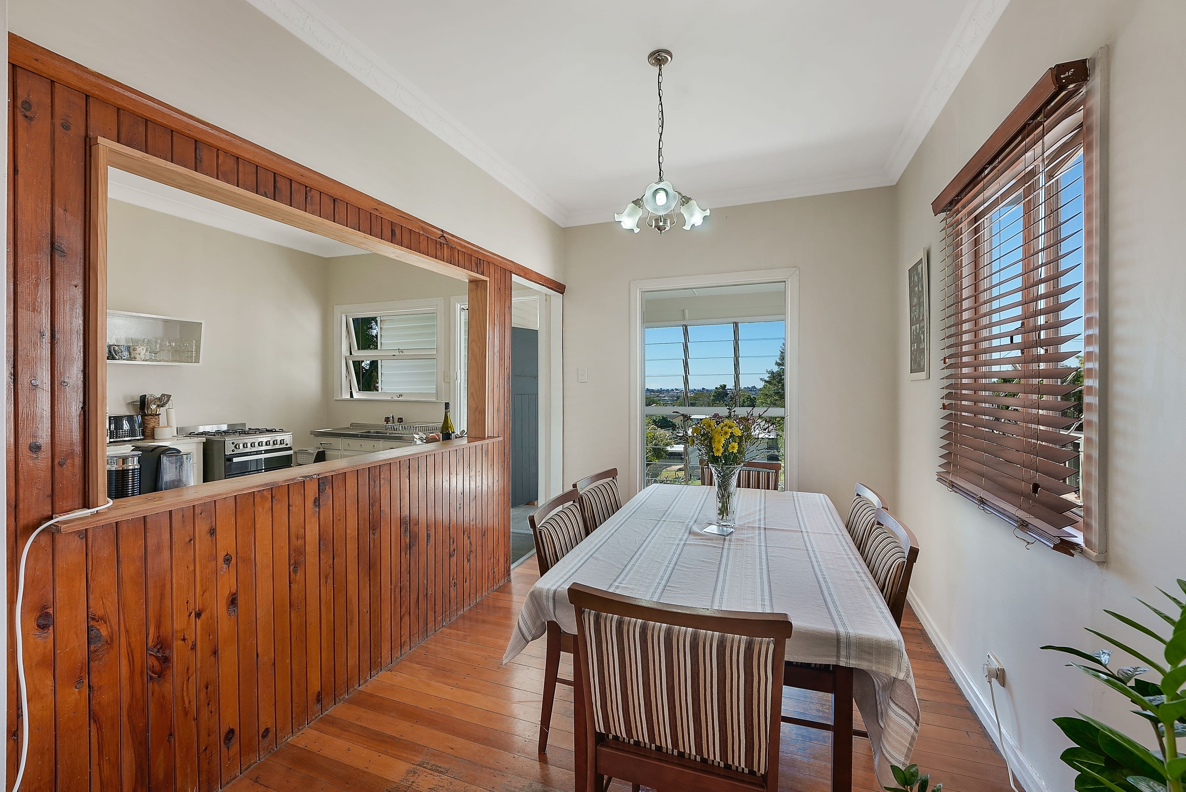 15 Pangeza Street, Stafford Heights QLD 4053, Stafford Heights - Thumbnail 4