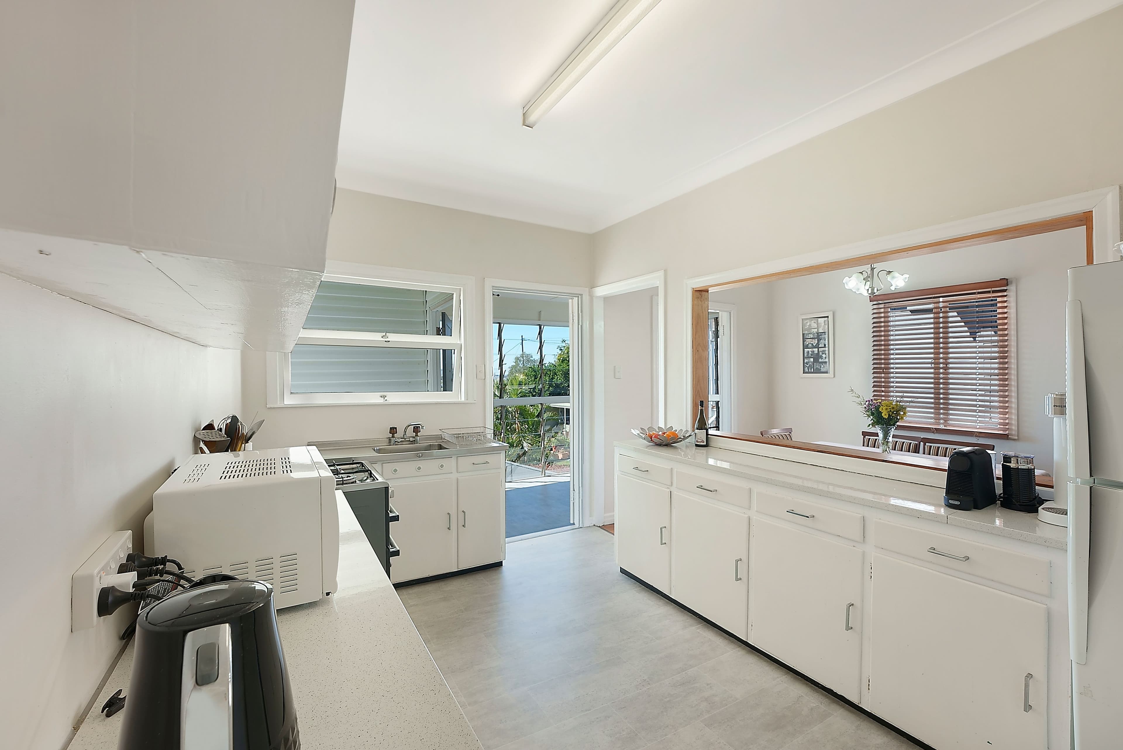 15 Pangeza Street, Stafford Heights QLD 4053, Stafford Heights - Thumbnail 7