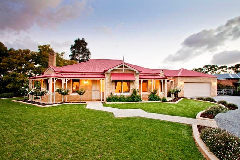 4 Wongalea Drive, LARA VIC 3212, Lara - Image 1