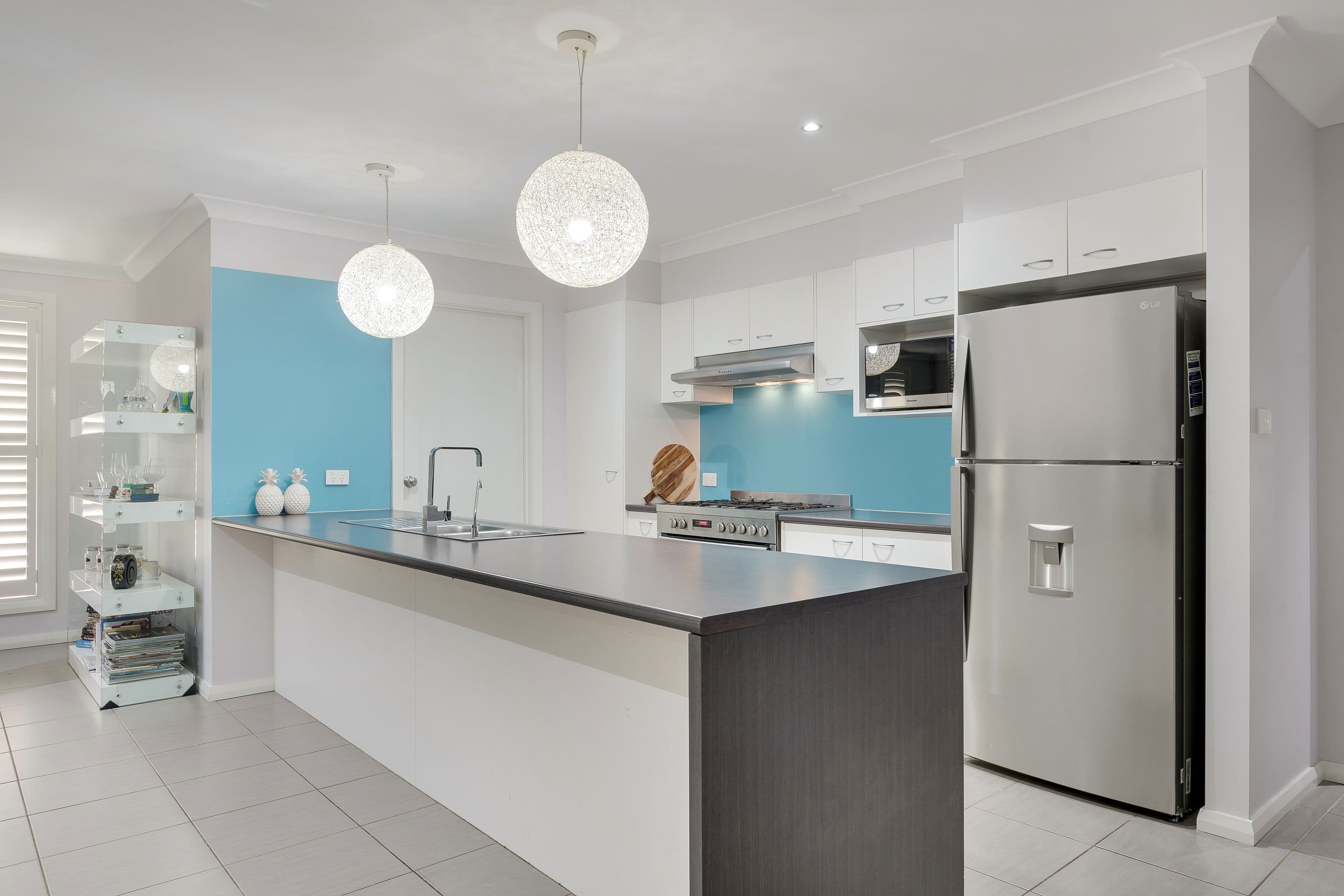 14 Easton Avenue, Spring Farm - Thumbnail 2