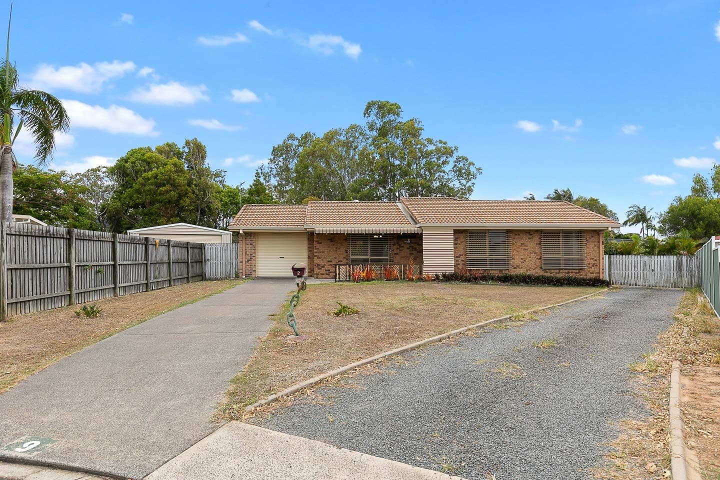 9 Diamond Court, Point Vernon QLD 4655, Point Vernon - Image 1