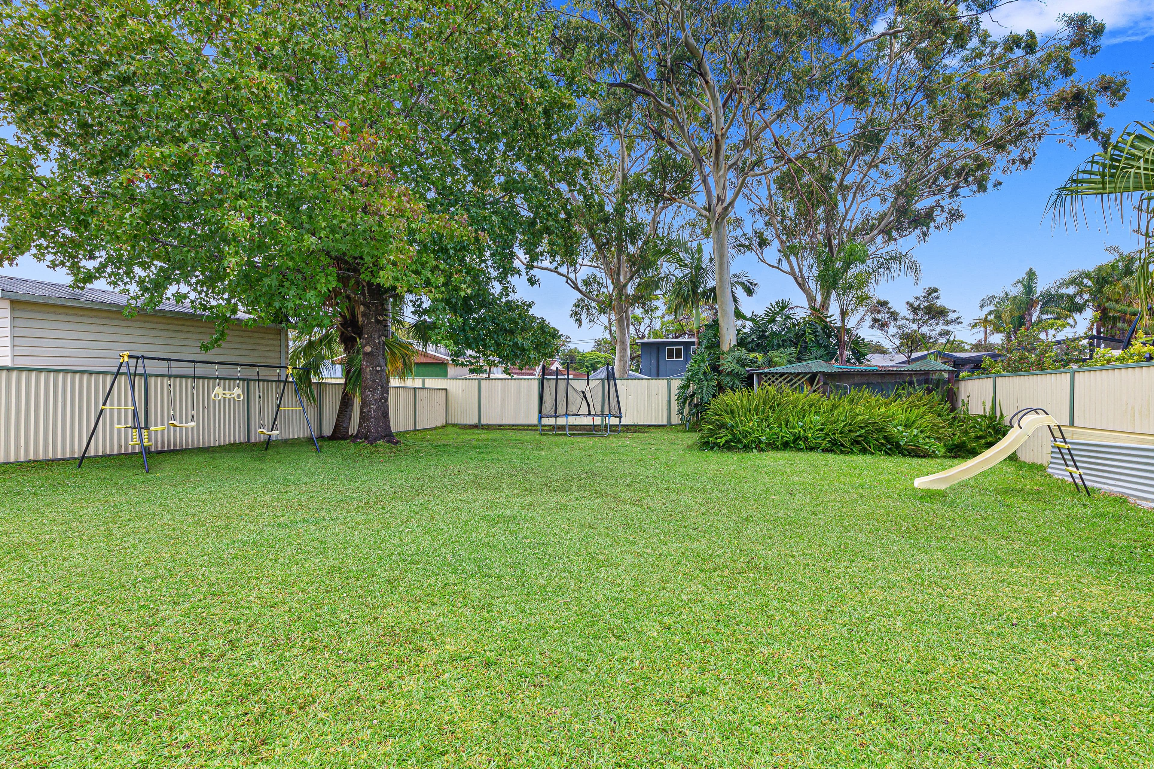 30 Campbell Parade, Mannering Park NSW 2259, Mannering Park - Thumbnail 4