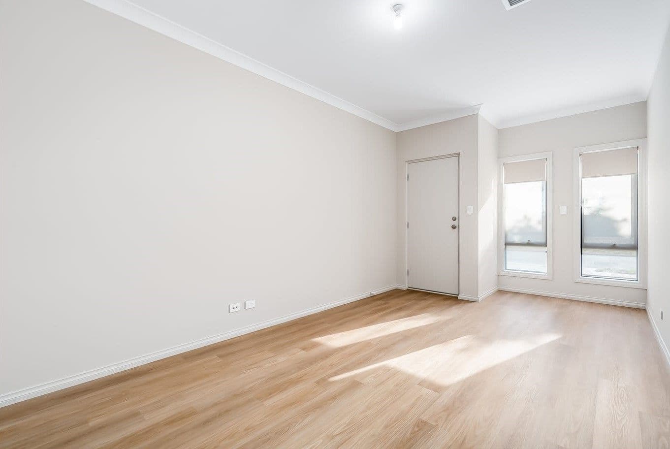 302 Railway Terrace, Taperoo SA 5017, Taperoo - Thumbnail 2