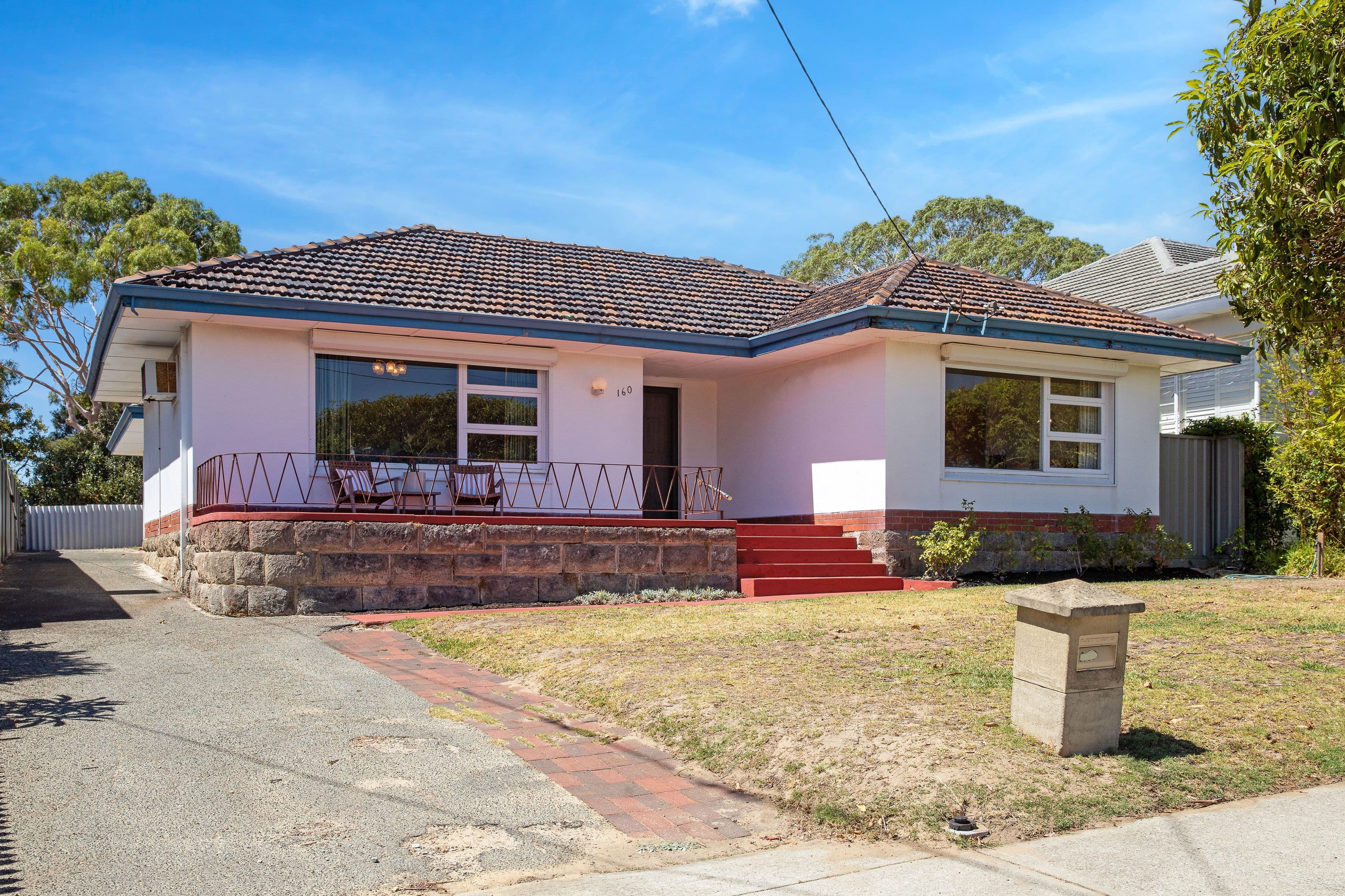 160 Ewen Street, Doubleview WA 6018, Doubleview - Thumbnail 2