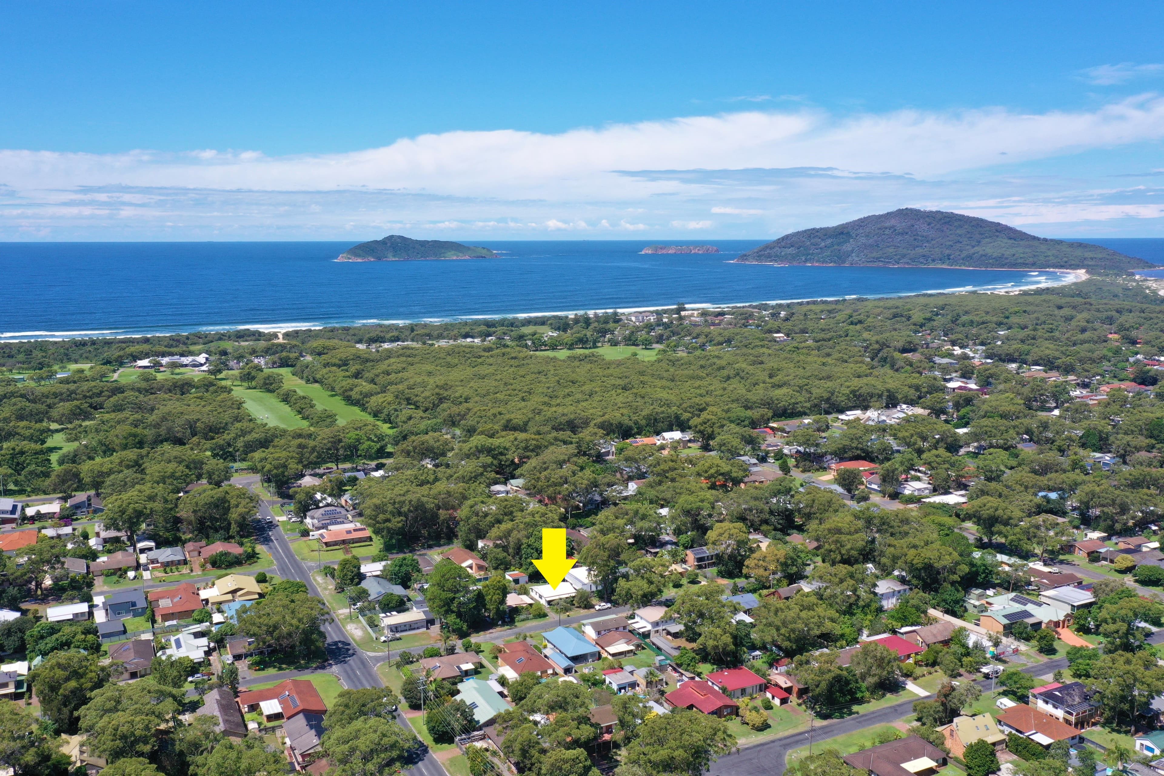 30 Kurrawong Avenue, Hawks Nest NSW 2324, Hawks Nest - Image 1