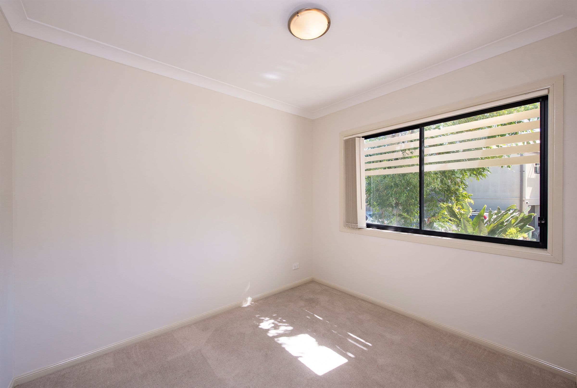 126 Logan Street, Eagleby QLD 4207, Eagleby - Thumbnail 6