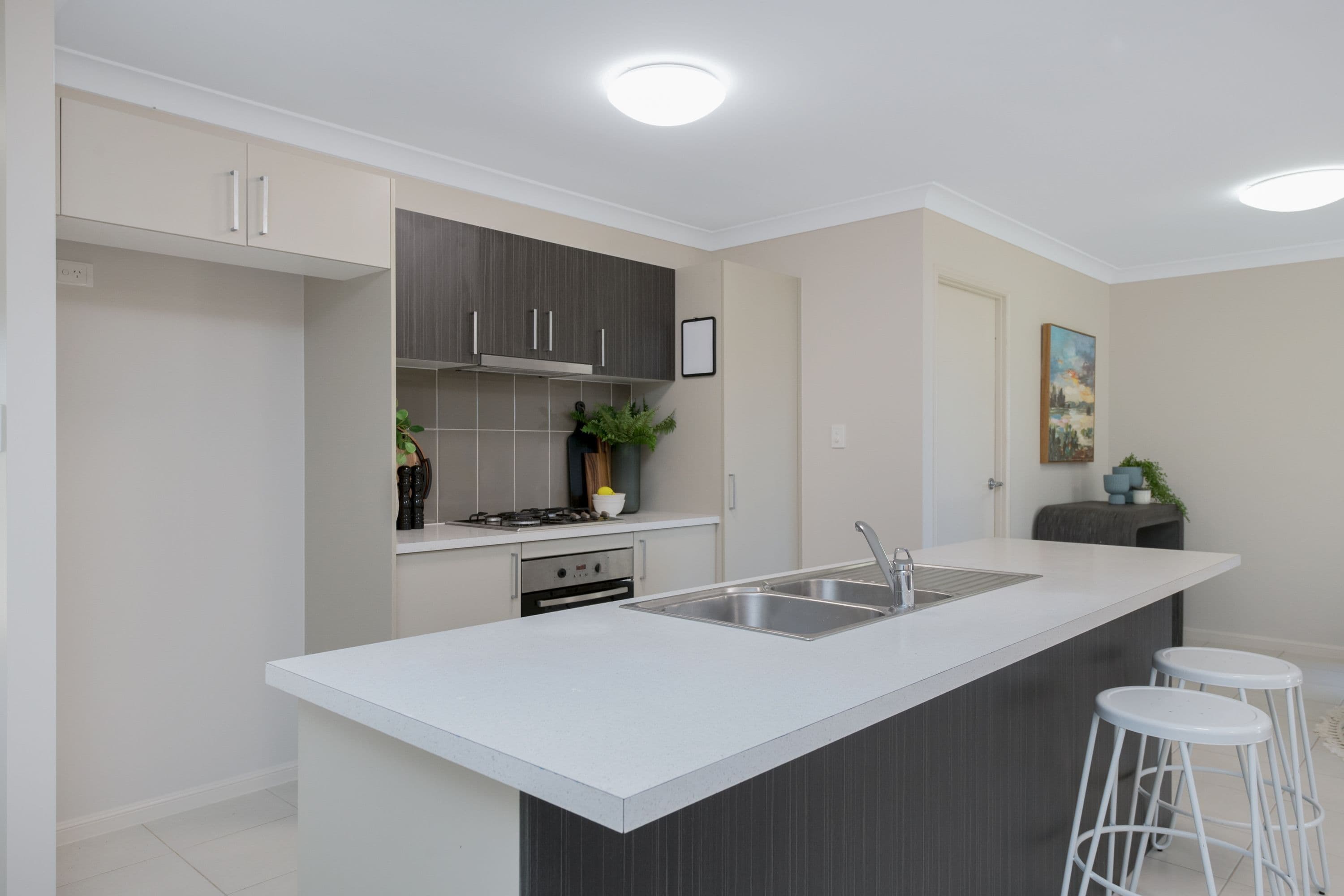 4 Glendower Street, Bushland Beach QLD 4818, Bushland Beach - Thumbnail 2