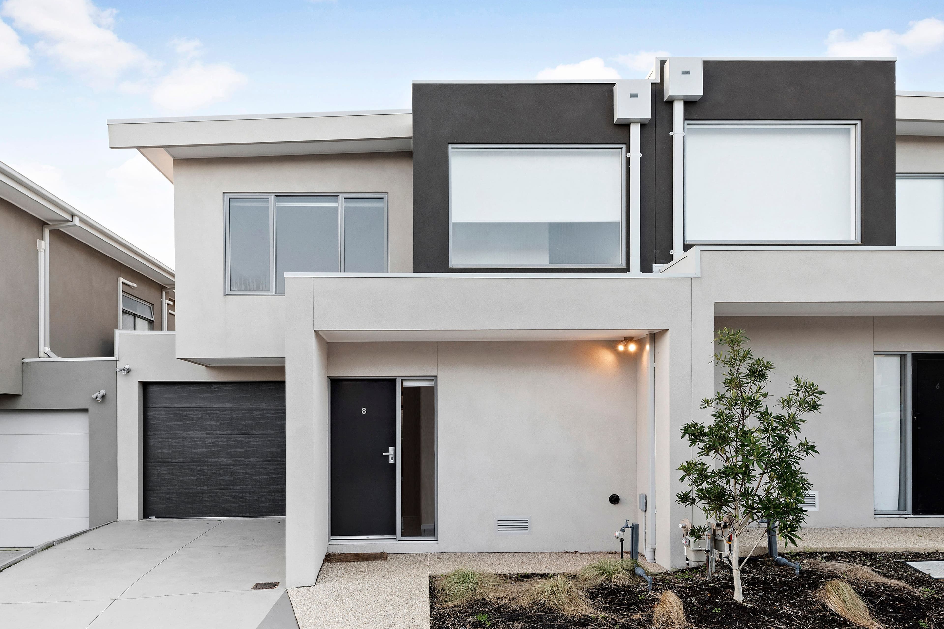 8 Abelia Avenue, Frankston VIC 3199, Frankston - Image 1