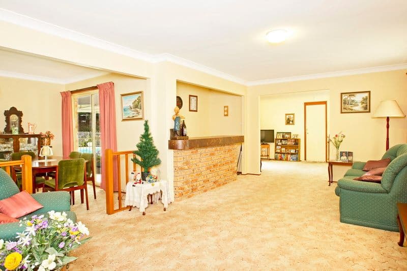 23 Bimbimbie Avenue, BANGALEE NSW 2541, Bangalee - Thumbnail 2