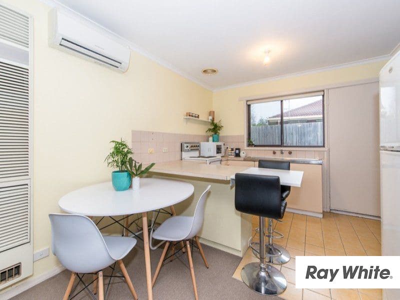 1 Clydesdale Crescent, Belmont VIC 3216, Belmont - Thumbnail 3