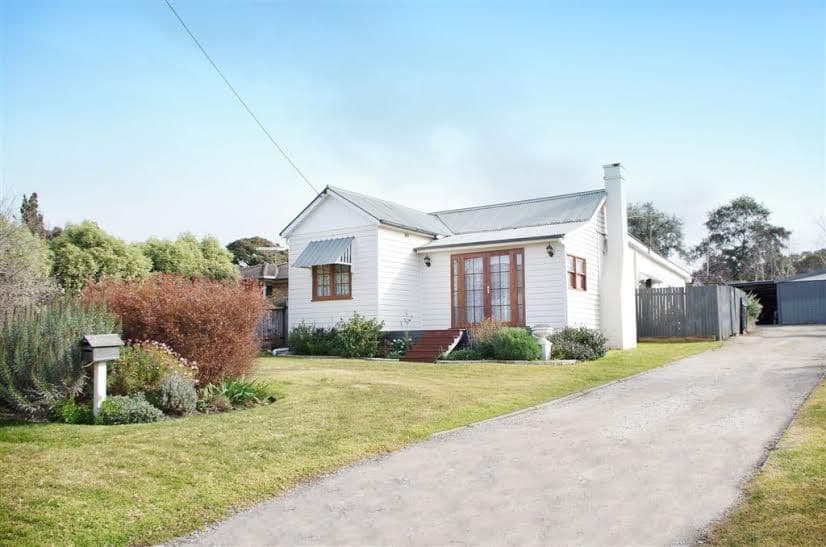 16 Lyell Street, MITTAGONG NSW 2575, Mittagong - Image 1