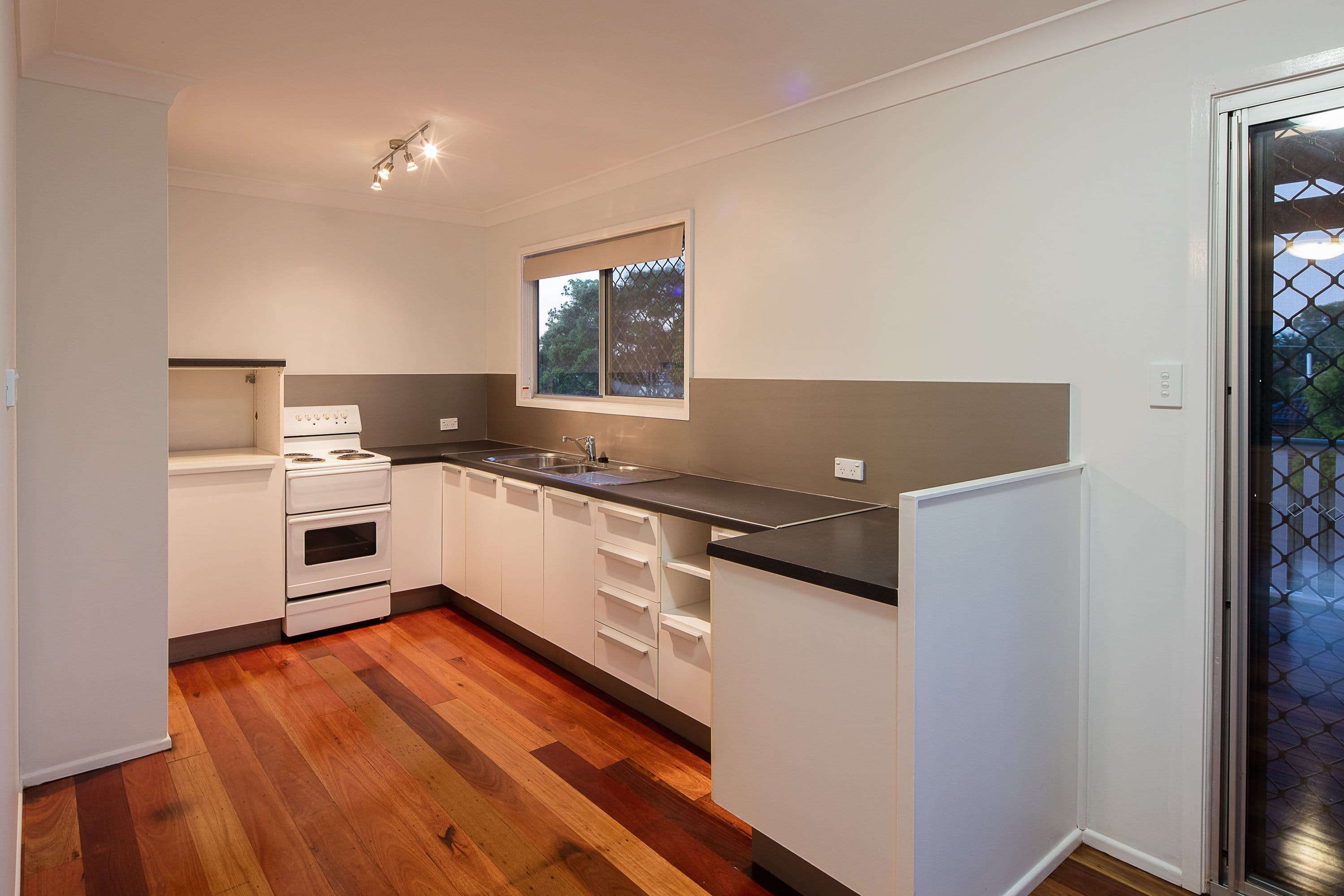 15 Kilkenny Street, Capalaba QLD 4157, Capalaba - Thumbnail 3