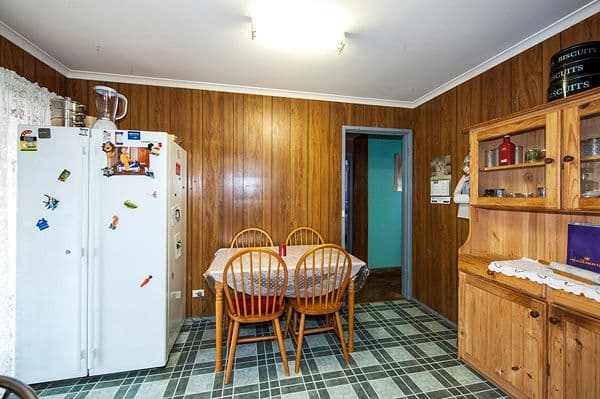 16 Hendersons Road, EPPING VIC 3076, Epping - Thumbnail 3