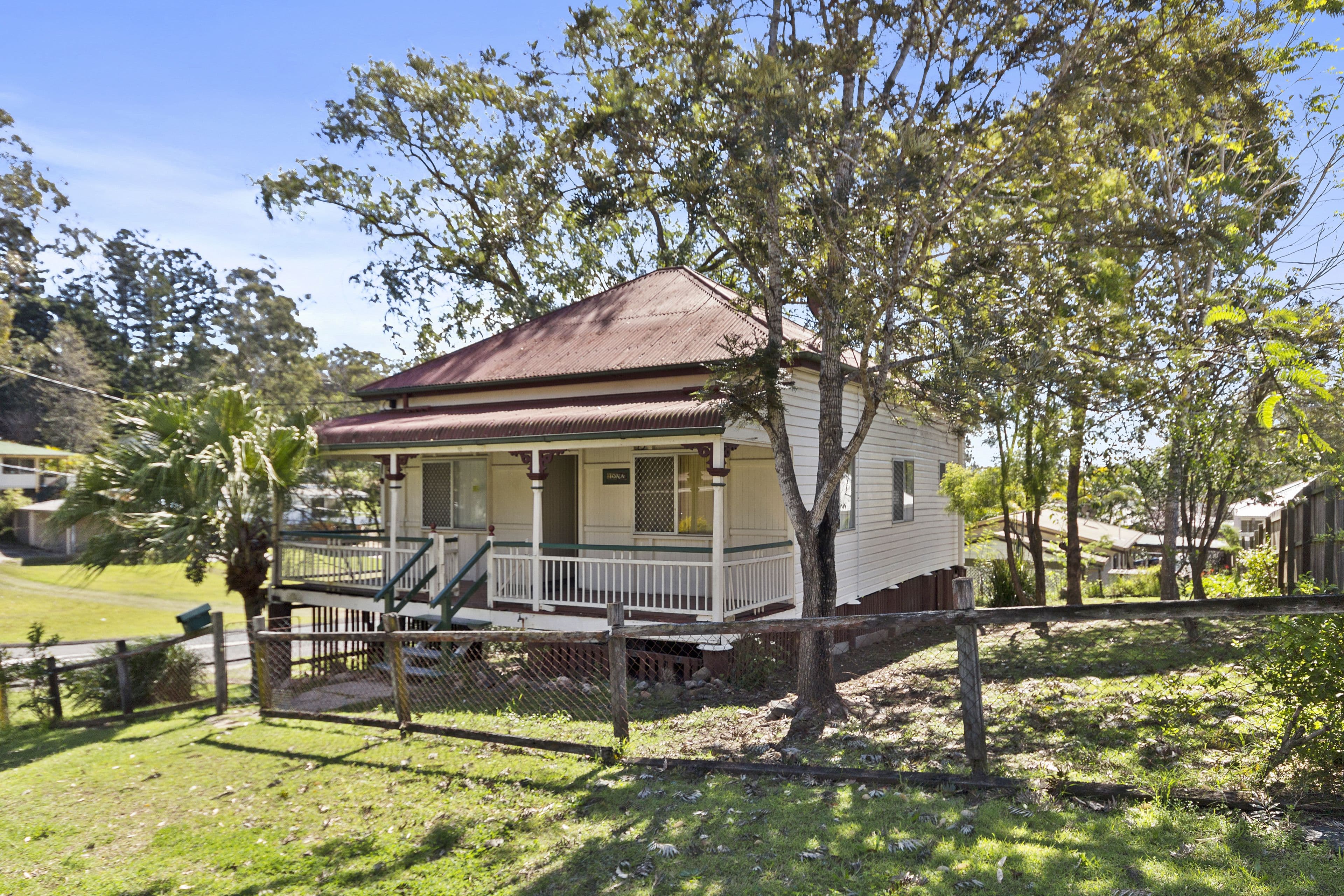 15 Hawthorne Street, Coalfalls QLD 4305, Coalfalls - Image 1