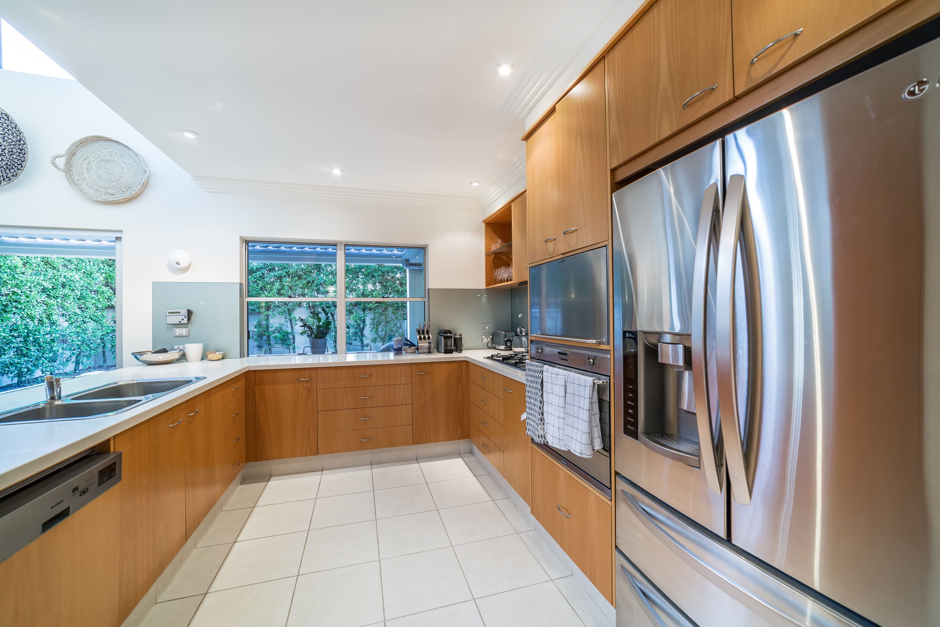 15 Durham Street, Southport QLD 4215, Southport - Thumbnail 6