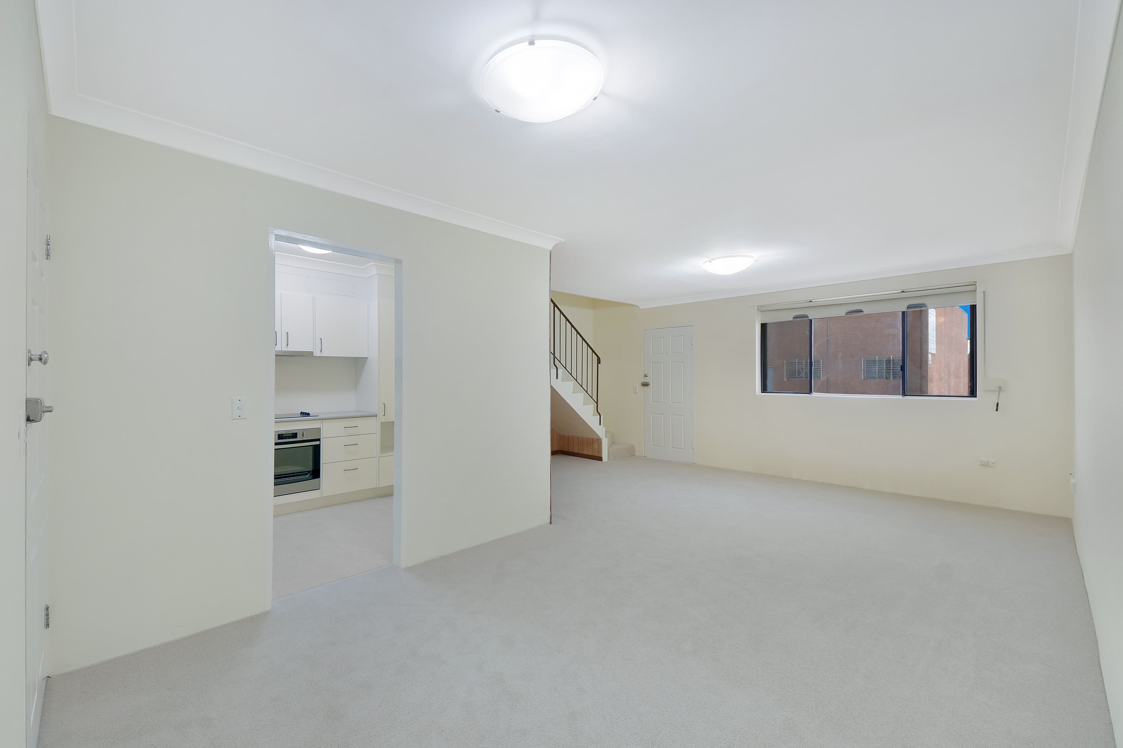 17/9-13 Surrey Street, Minto NSW 2566, Minto - Thumbnail 2