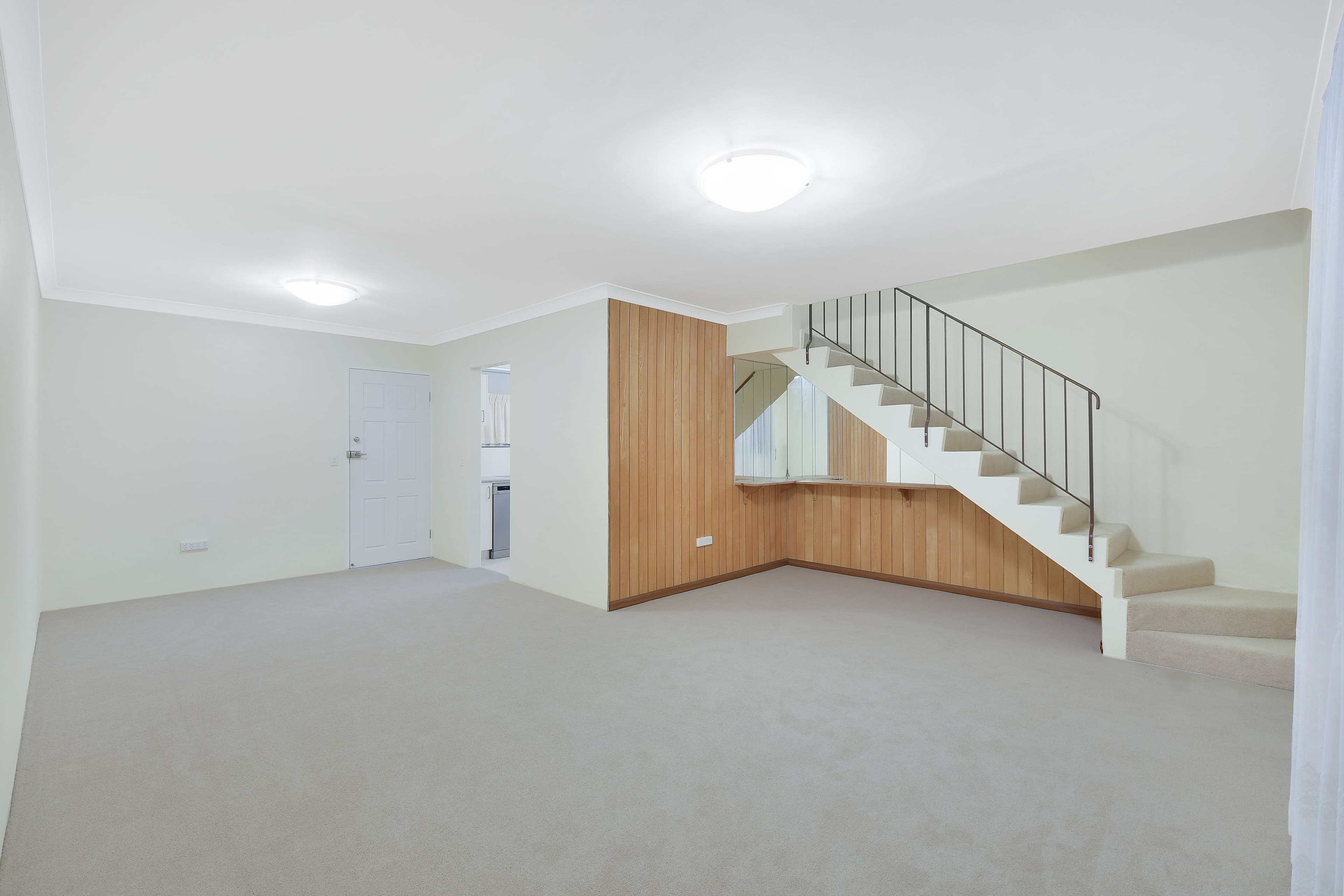 17/9-13 Surrey Street, Minto NSW 2566, Minto - Thumbnail 3