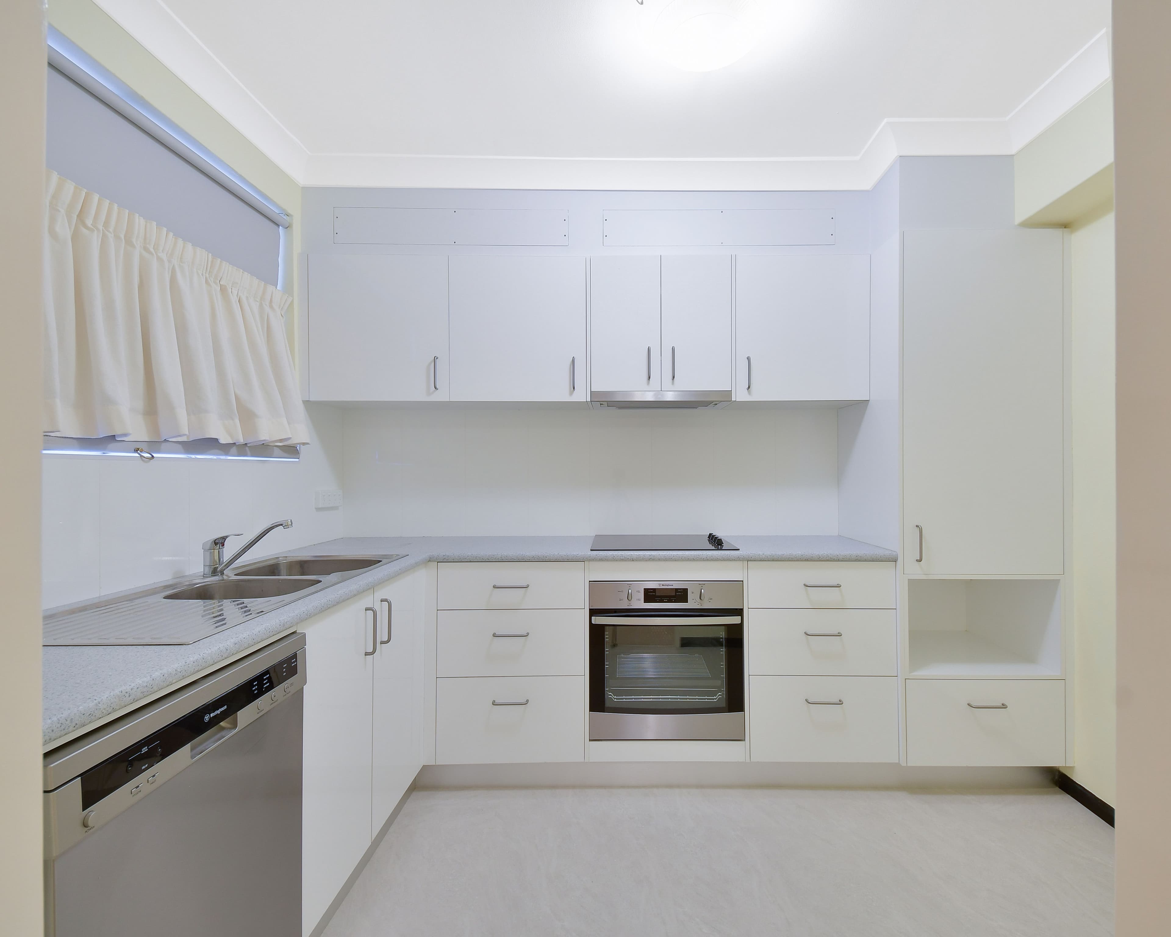17/9-13 Surrey Street, Minto NSW 2566, Minto - Thumbnail 5