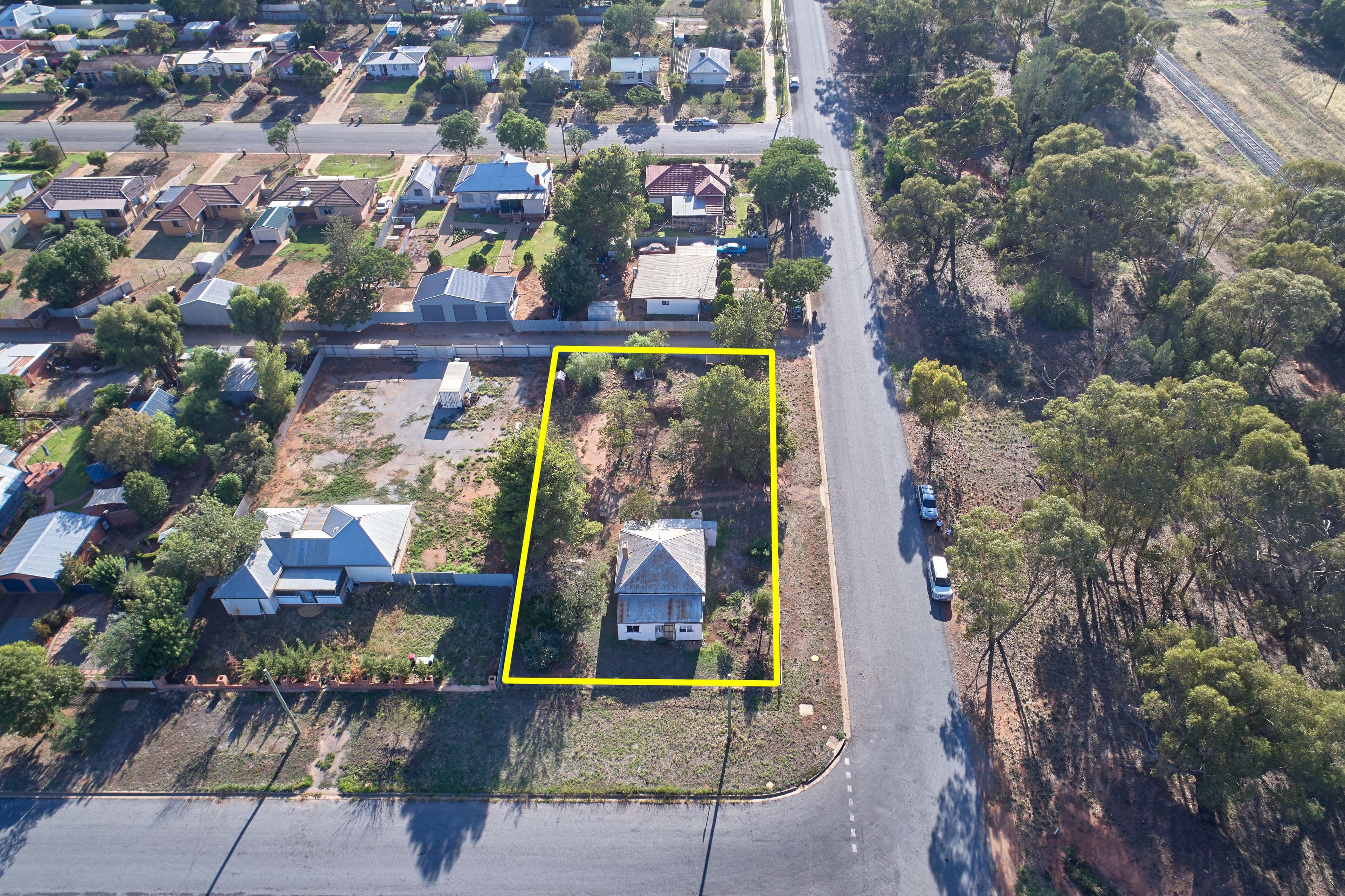 85 Wallace Street, Coolamon NSW 2701, Coolamon - Thumbnail 5