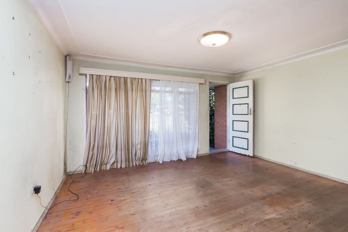 558 Great Western Highway, Pendle Hill - Thumbnail 3