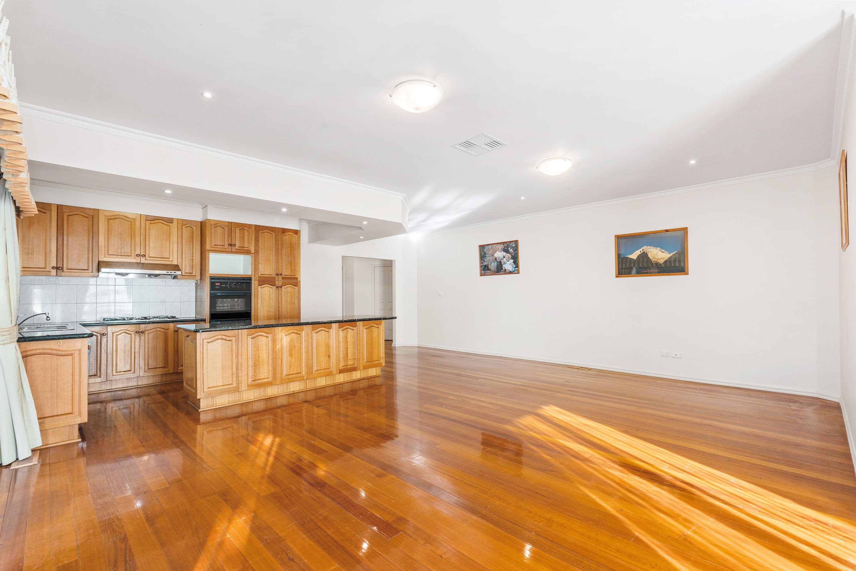 15 Grange Boulevard, Bundoora VIC 3083, Bundoora - Thumbnail 5