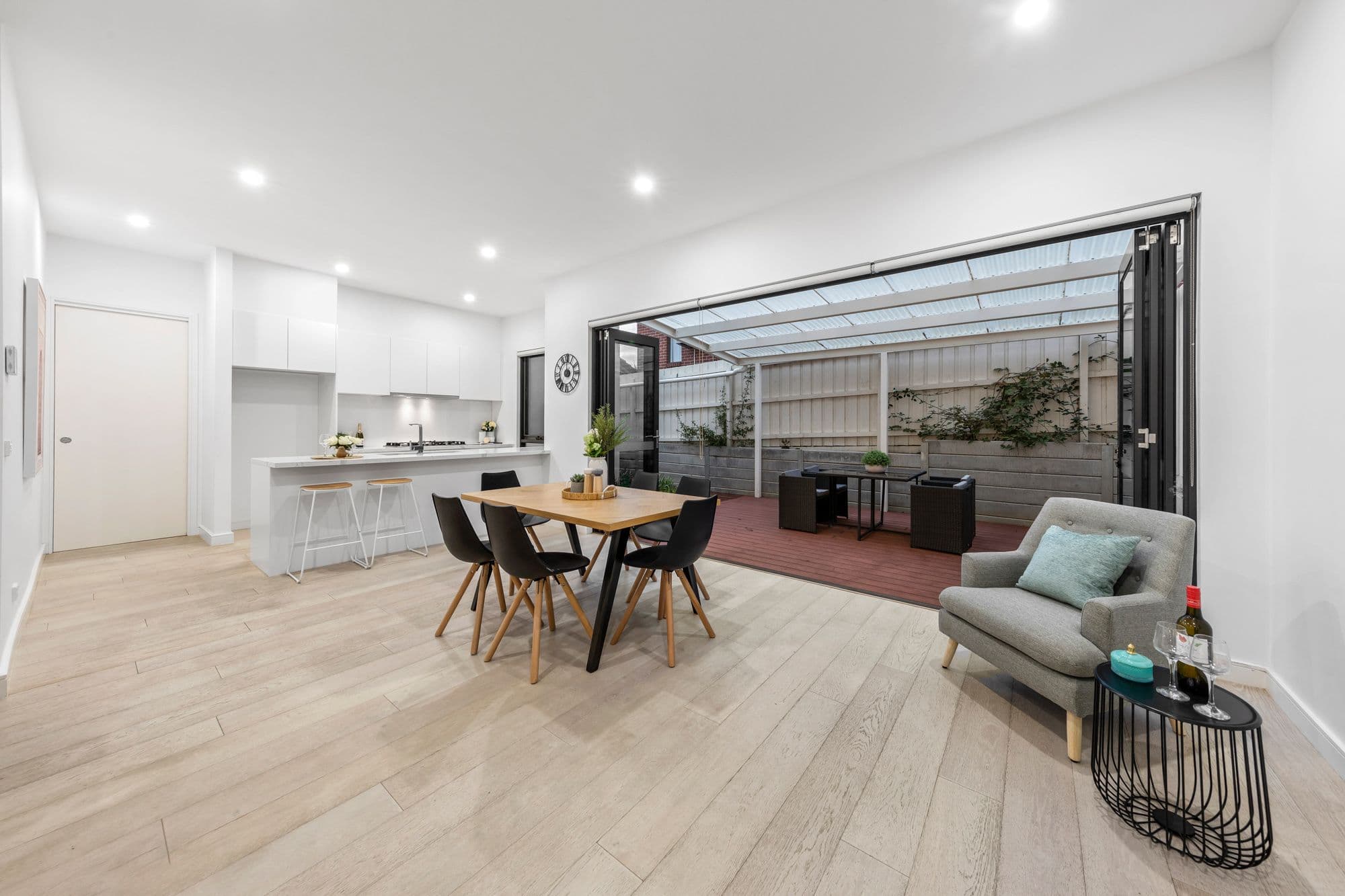 24 Bennett Street, Burwood VIC 3125, Burwood - Thumbnail 2